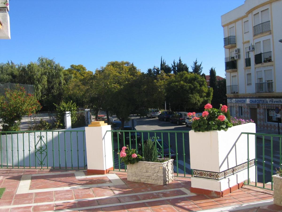 Apartamentos La Libertad Estepona Zewnętrze zdjęcie
