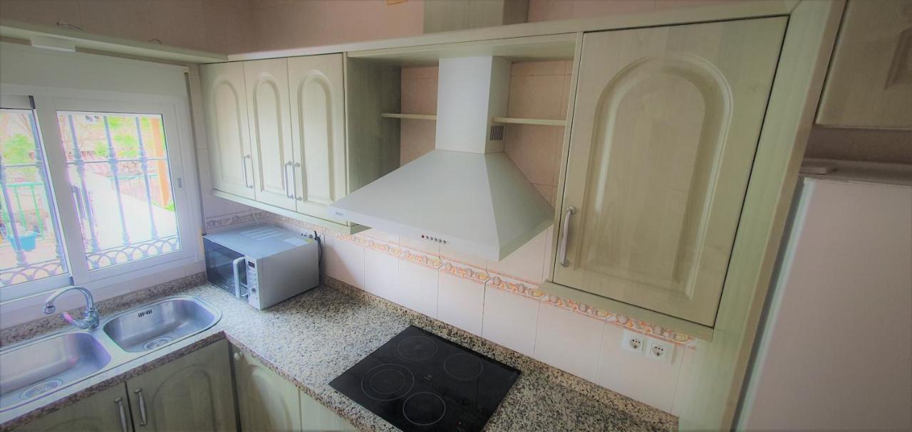 Apartamentos La Libertad Estepona Zewnętrze zdjęcie