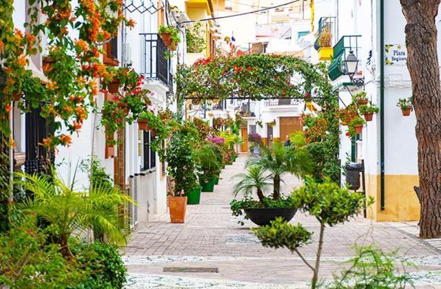 Apartamentos La Libertad Estepona Zewnętrze zdjęcie